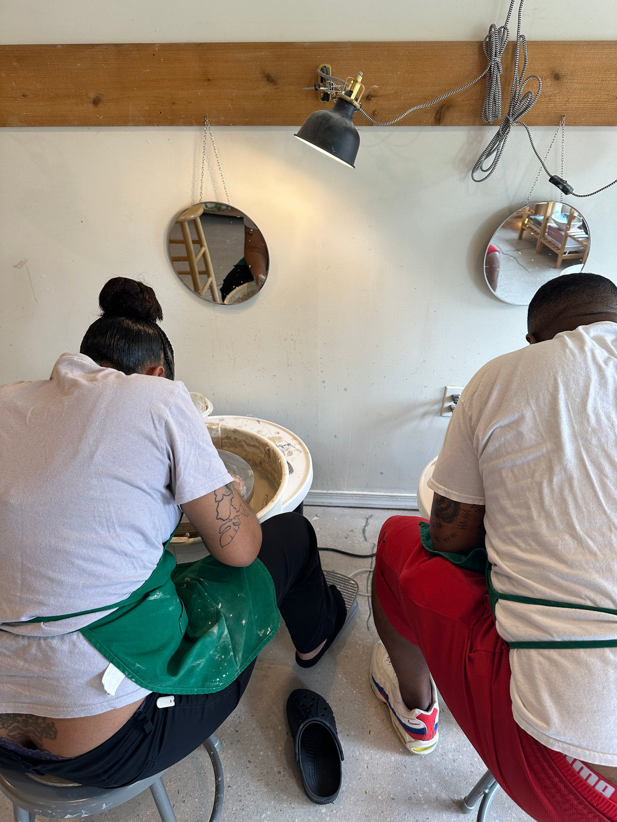 Make A Pot: Wheel Throwing | December 23rd