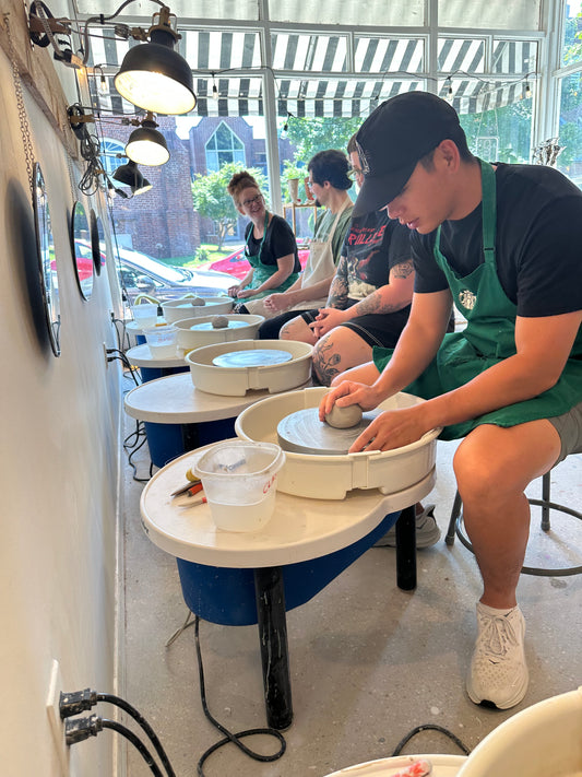 Make A Pot: Wheel Throwing | December 17th