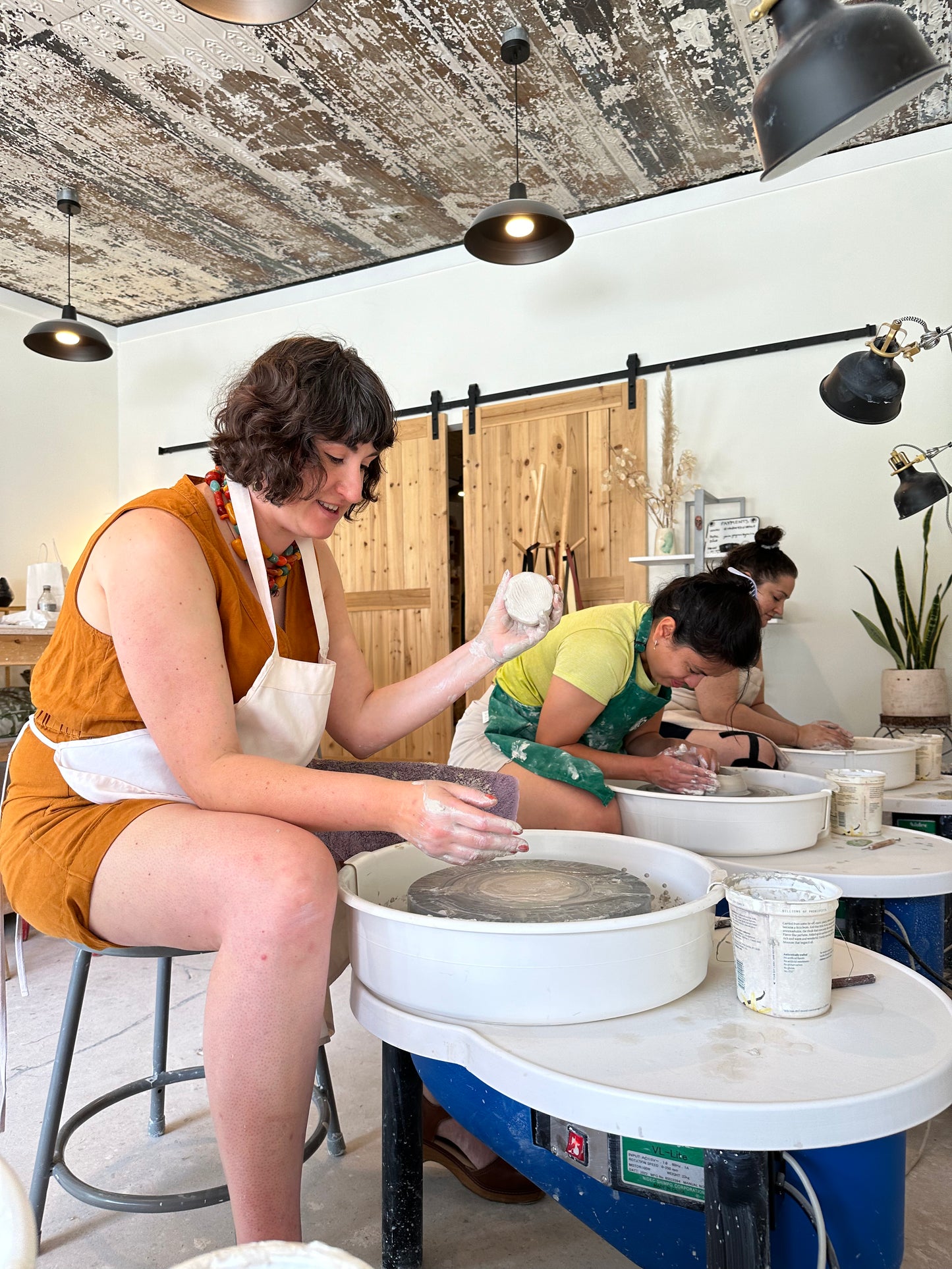 Make A Pot: Wheel Throwing | September 23rd