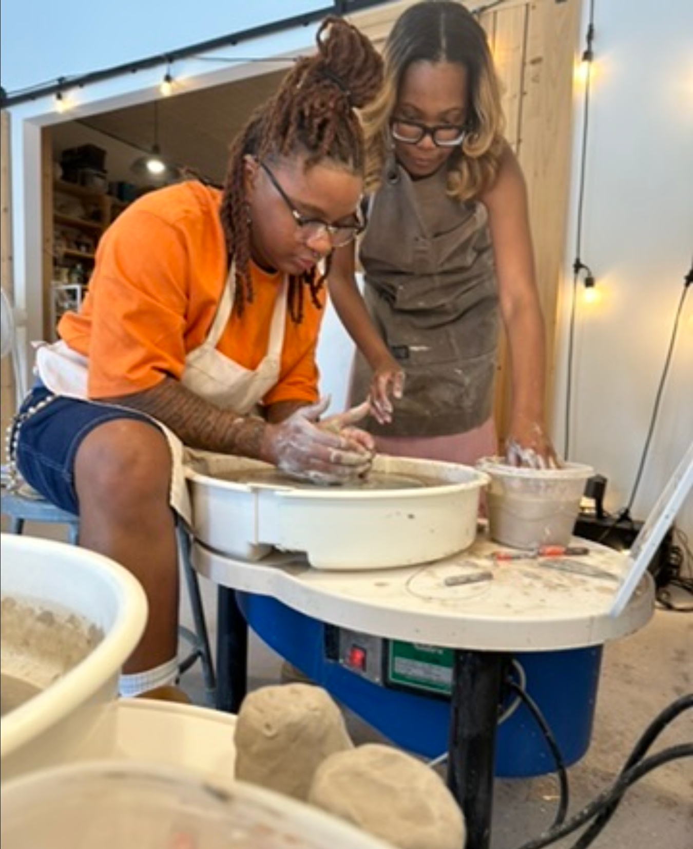 Make A Pot: Wheel Throwing | October 7th