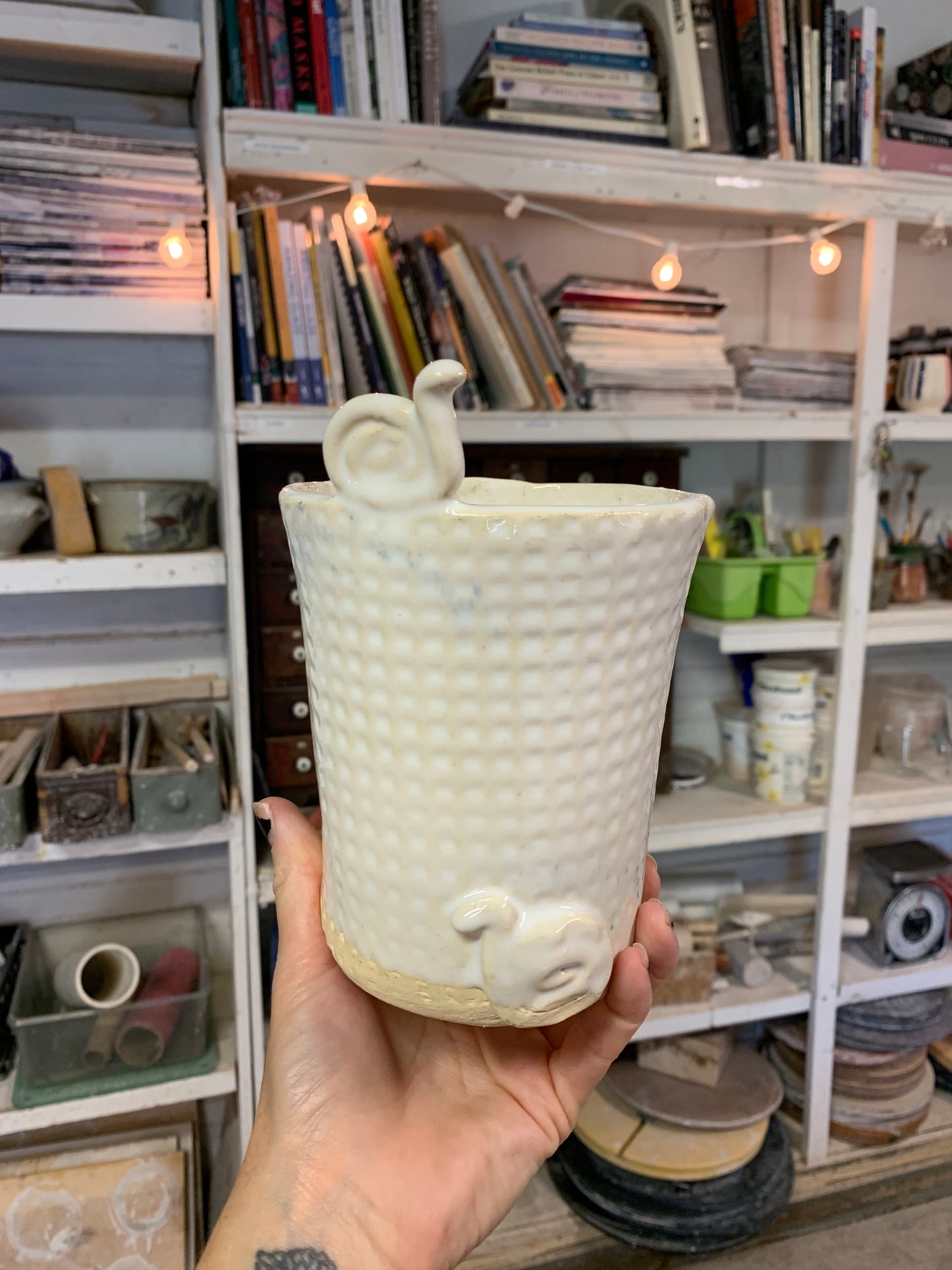 Hand-build a Mug or Vase: March 15